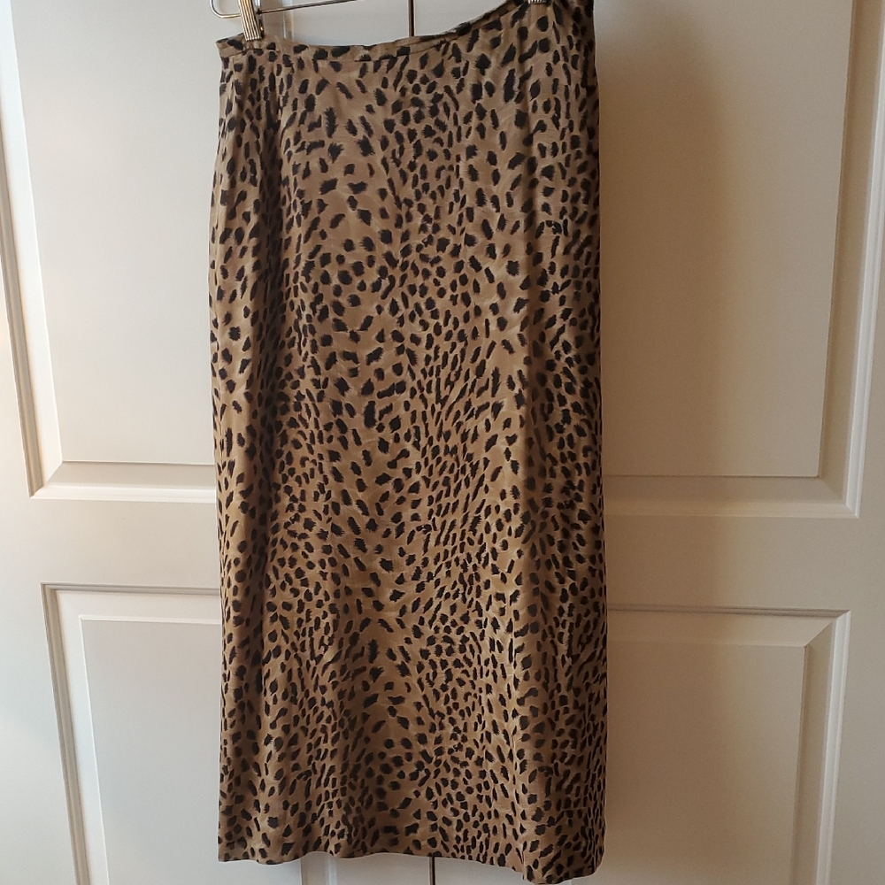 Leopard Print Midi Skirt